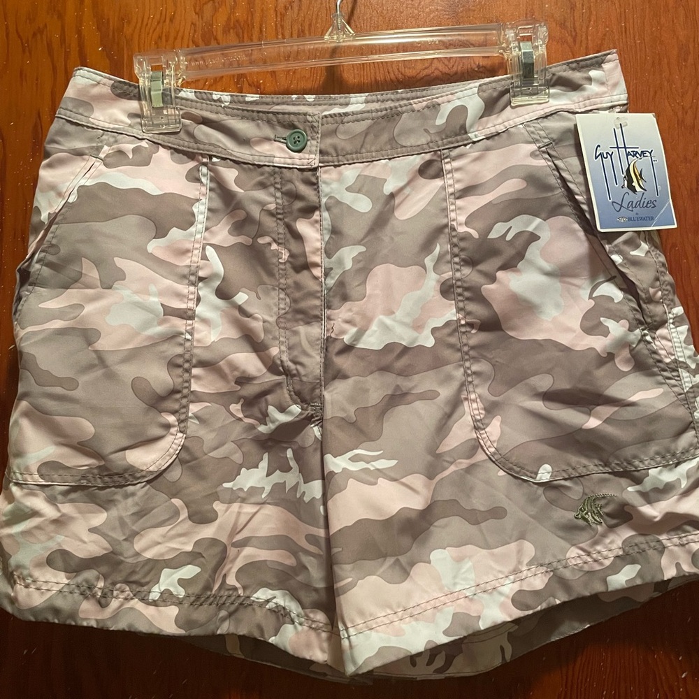 Guy Harvey Ladies Pink & Taupe Camo Bermuda Shorts